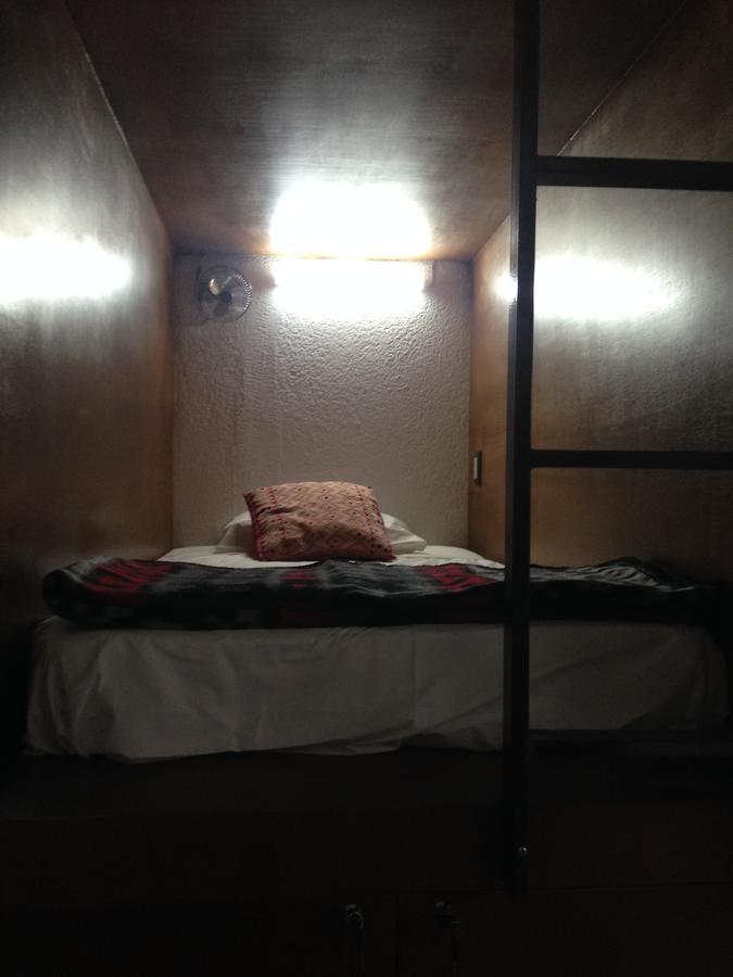 Hostal Mariachi Γκουανταλαχάρα Δωμάτιο φωτογραφία